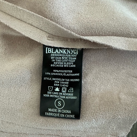 New BLANKNYC Blush Pink Soft Faux Suede Zip Jacket Size Small - Picture 8 of 10
